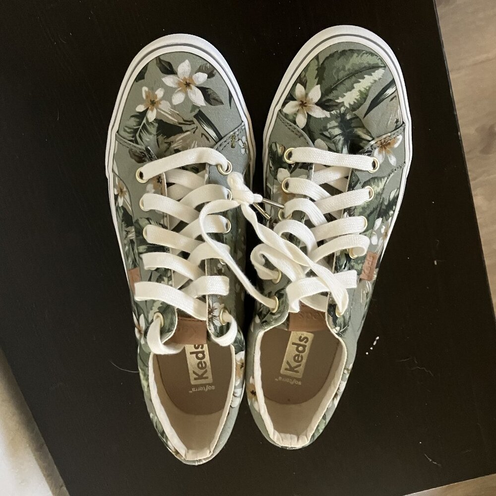 Keds Tropical Green Canvas Sneakers NEW - Picture 2 of 5